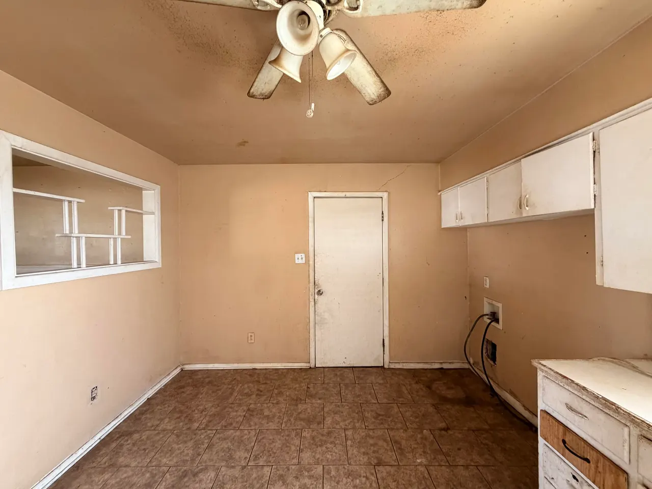 Photo 5 — 5425 Avenue B, Lubbock, TX 79404