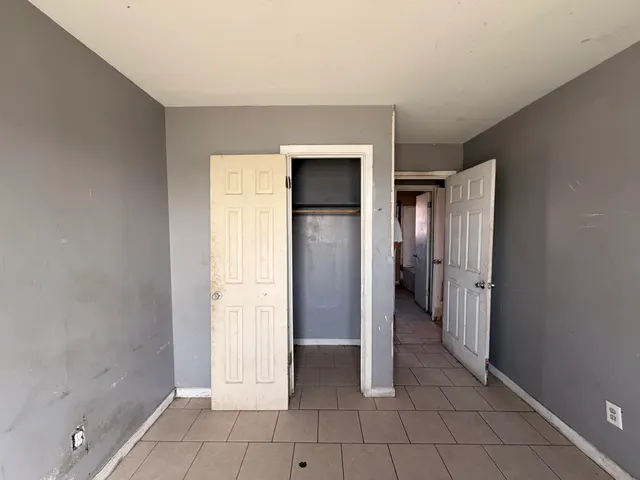 Photo 8 — 1821 E 1st Place, Lubbock, TX 79403