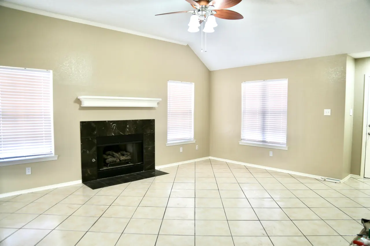 Photo 2 — 2705 85th Street, Lubbock, TX 79423