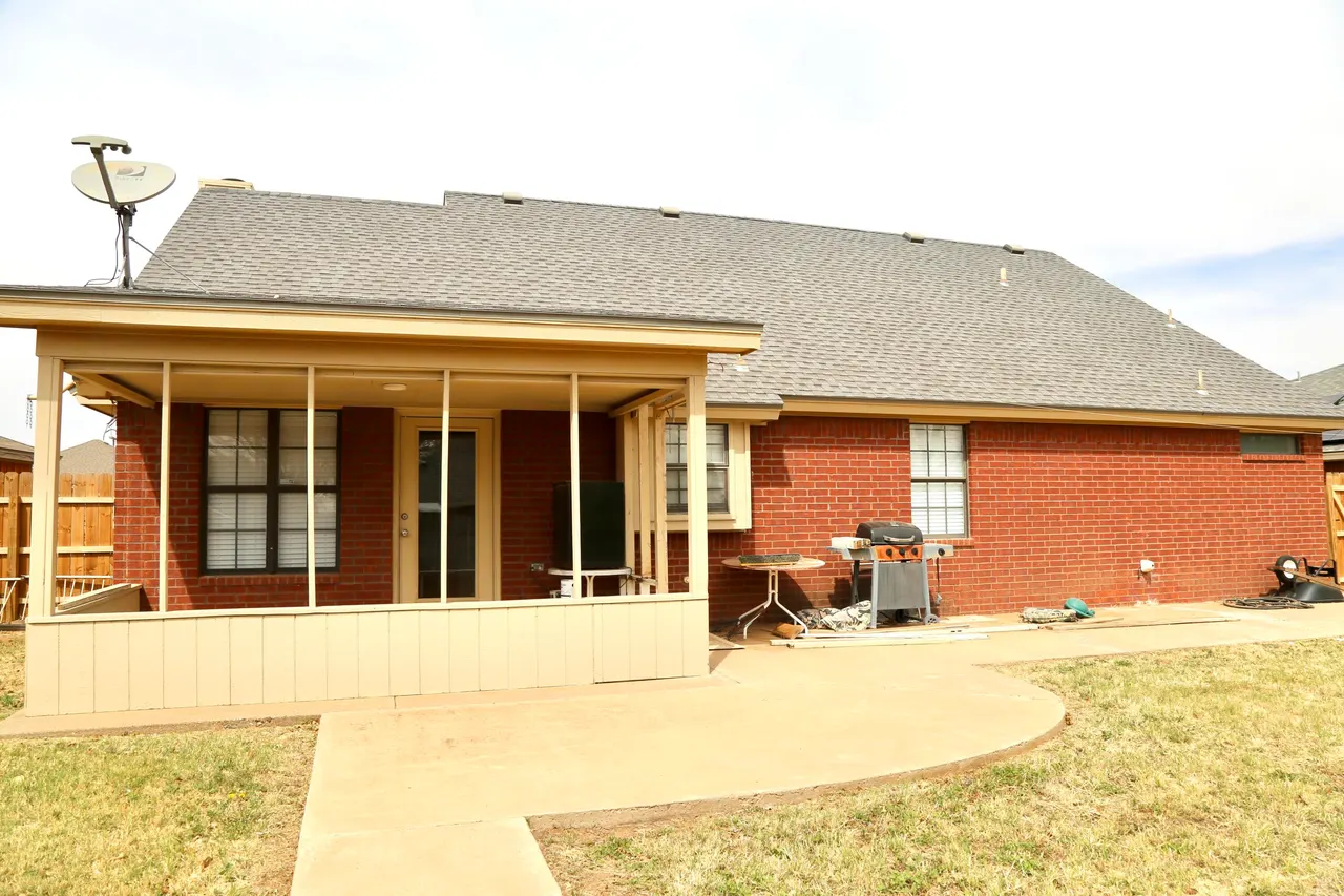 Photo 18 — 2705 85th Street, Lubbock, TX 79423