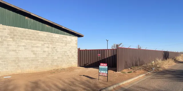 Photo 3 — 862 N Q Avenue, Lamesa, TX 79331