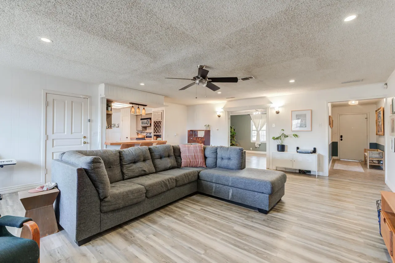 Photo 8 — 2513 59th Street, Lubbock, TX 79413