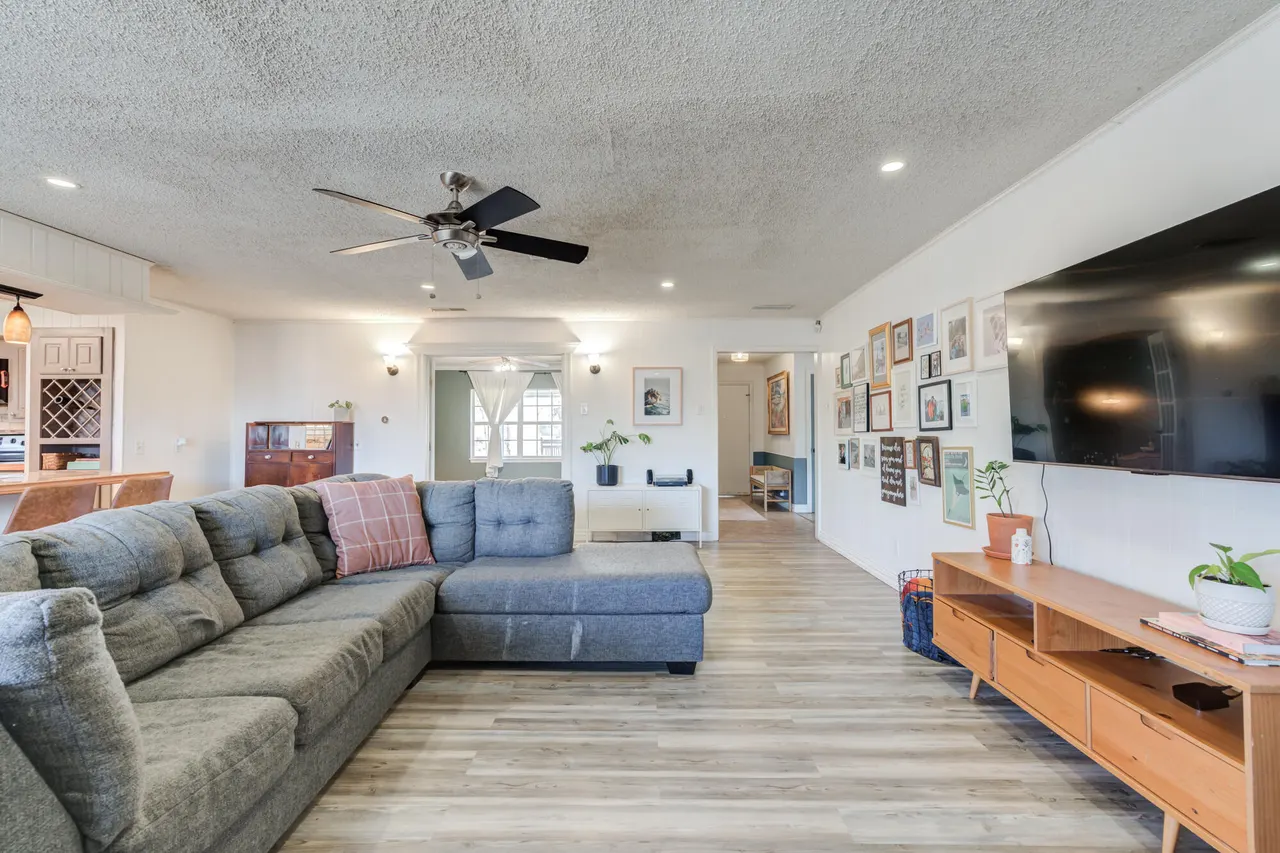 Photo 9 — 2513 59th Street, Lubbock, TX 79413