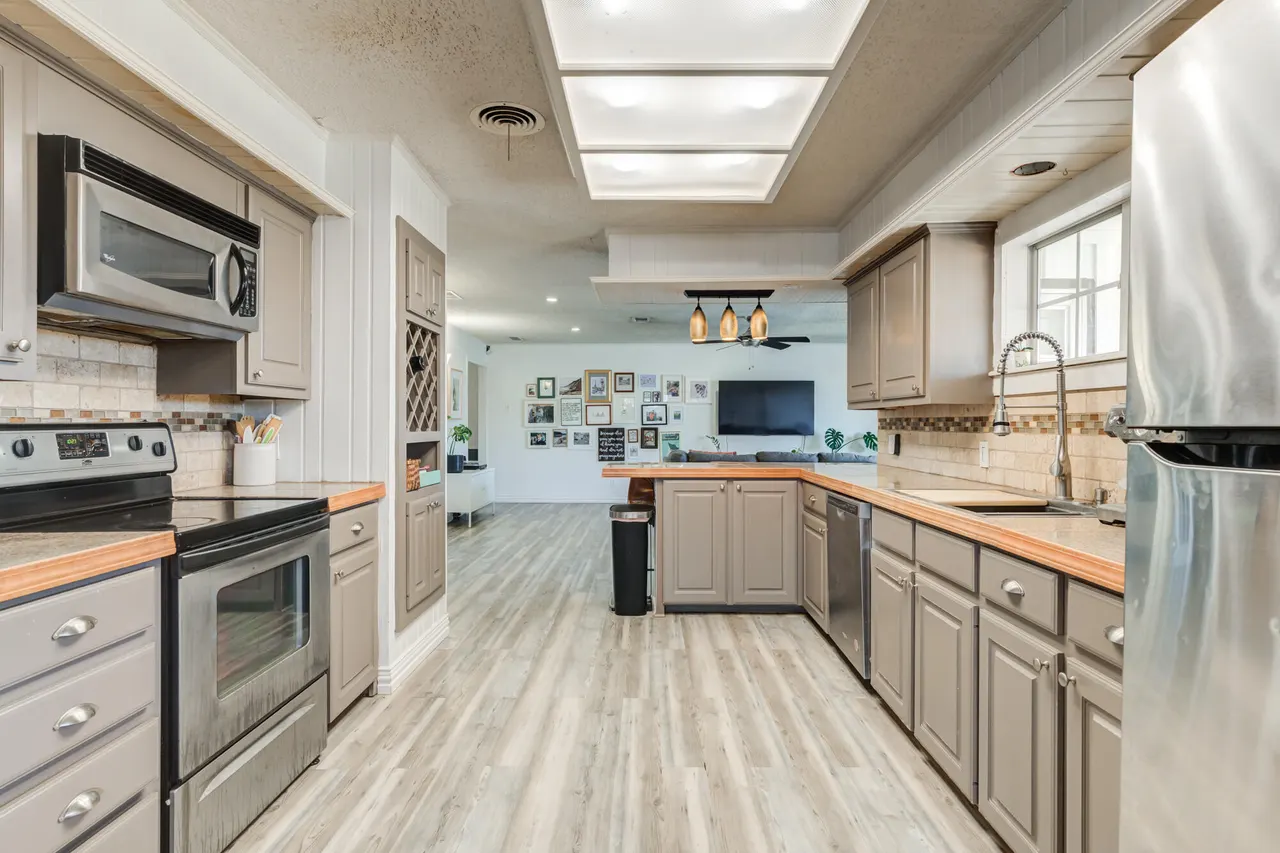 Photo 18 — 2513 59th Street, Lubbock, TX 79413