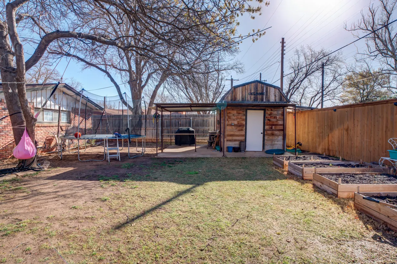 Photo 40 — 2513 59th Street, Lubbock, TX 79413