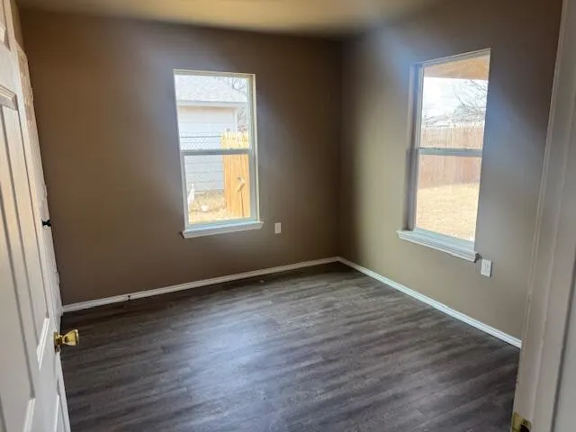 Photo 9 — 1903 E 1st Street, Lubbock, TX 79403