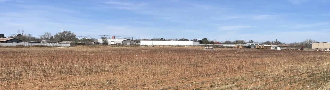 Photo 2 — NE 7th Avenue, Lamesa, TX 79331
