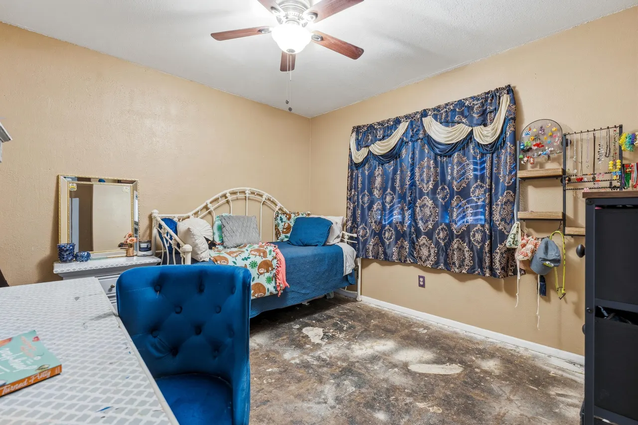 Photo 14 — 4828 53rd Street, Lubbock, TX 79414