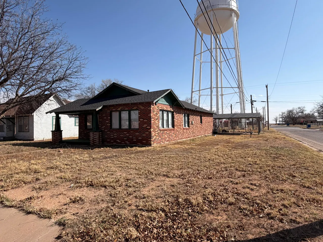 Photo 4 — 2312 N 1st Street, Tahoka, TX 79373