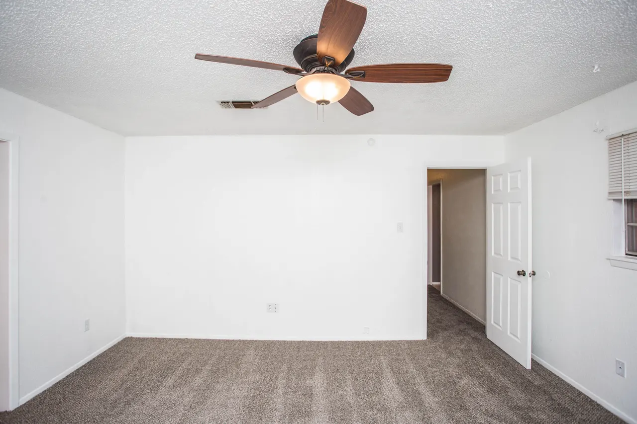 Photo 15 — 3408 70th Drive, Lubbock, TX 79413
