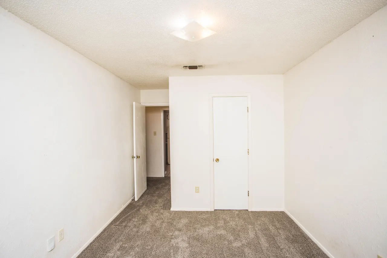 Photo 16 — 3408 70th Drive, Lubbock, TX 79413
