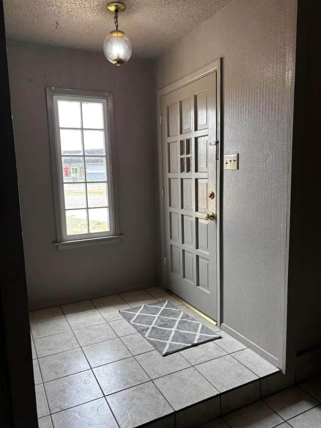 Photo 5 — 3408 70th Drive, Lubbock, TX 79413