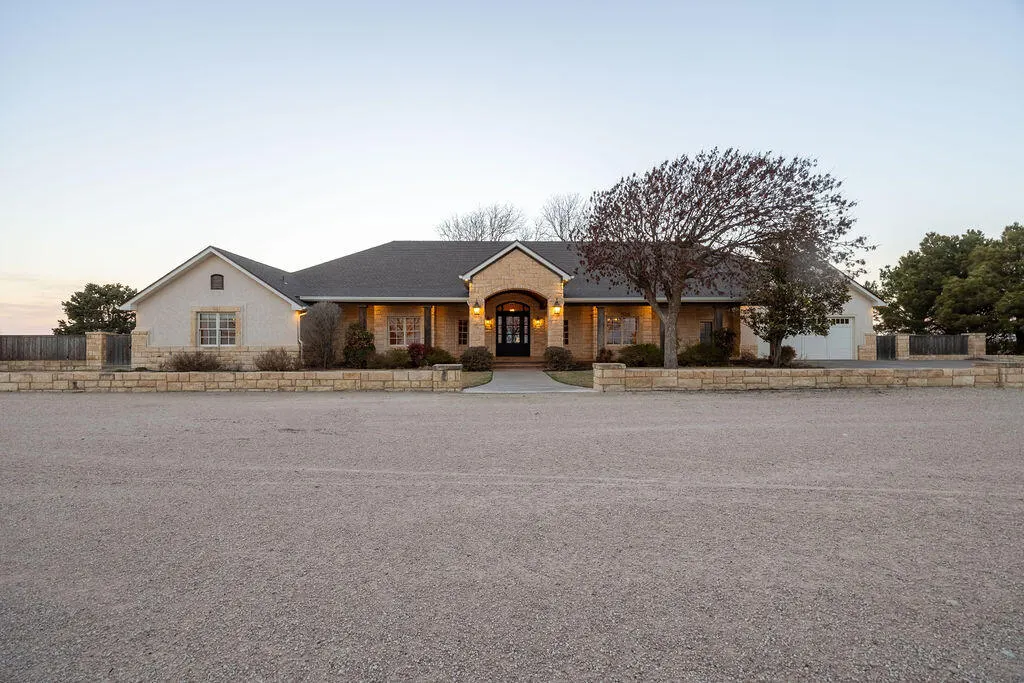 Photo 17 — 19706 County Road 3100, Slaton, TX 79364