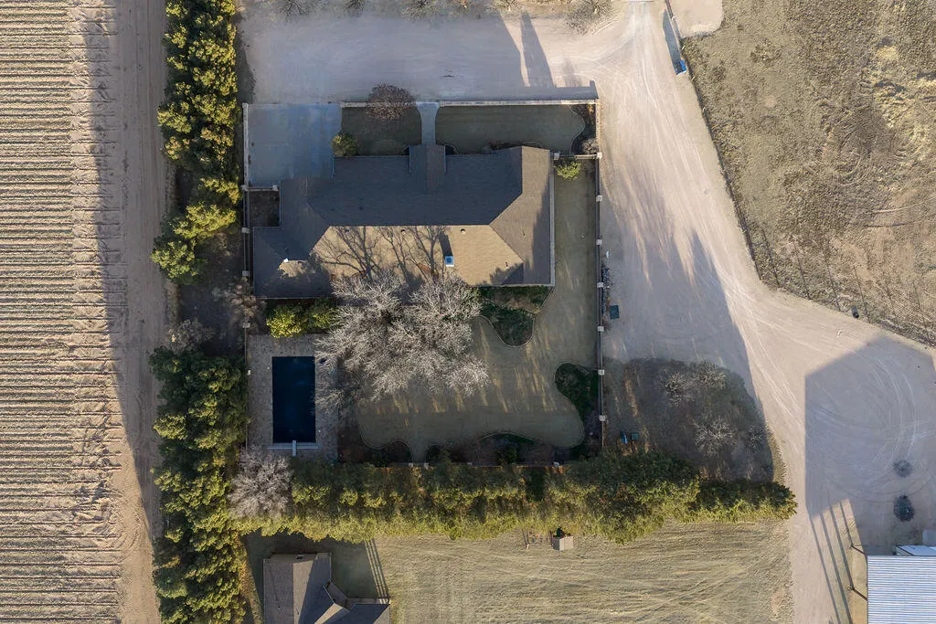 Photo 11 — 19706 County Road 3100, Slaton, TX 79364