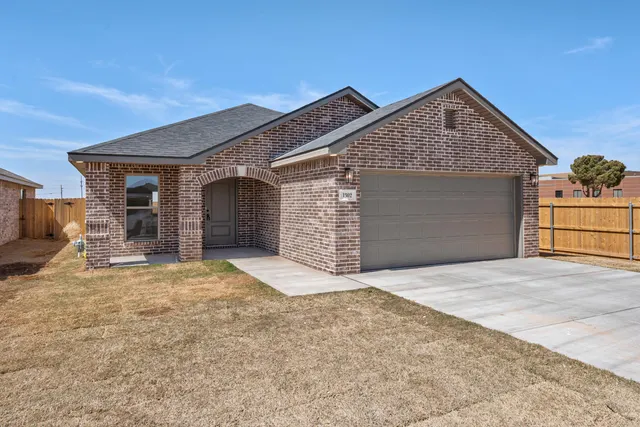Front exterior — 1302 Saratoga Avenue, Lubbock, TX 79416