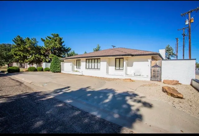 Photo 2 — 5202 20th Street, Lubbock, TX 79407