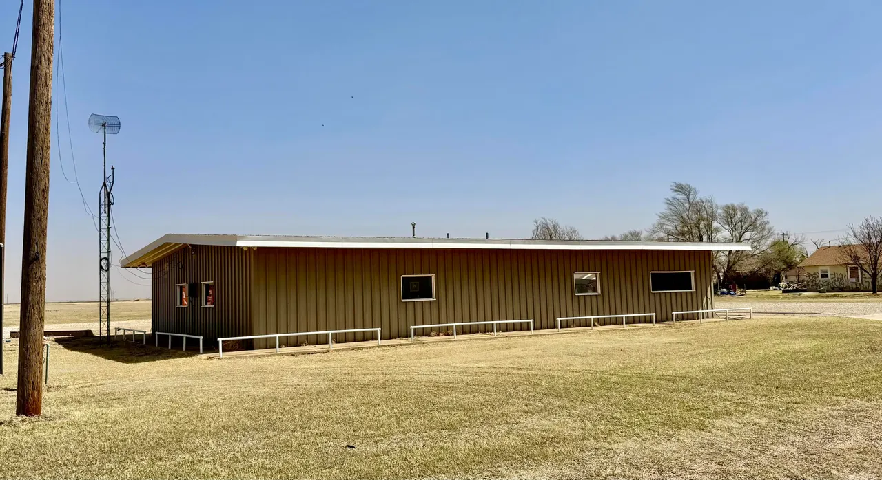 Front exterior — 801 HARRISON, Lorenzo, TX 79343