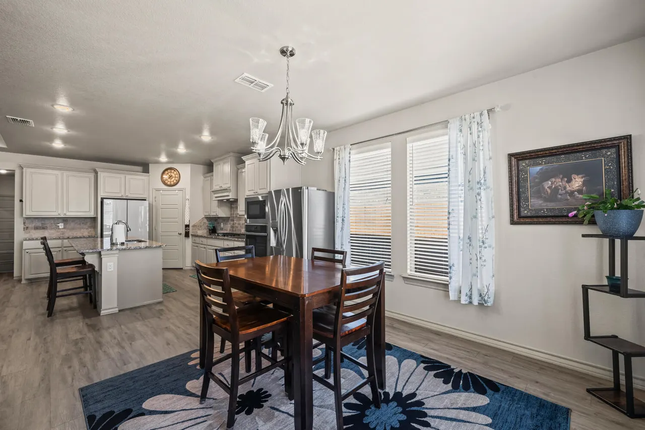 Photo 6 — 7612 62nd Street, Lubbock, TX 79407