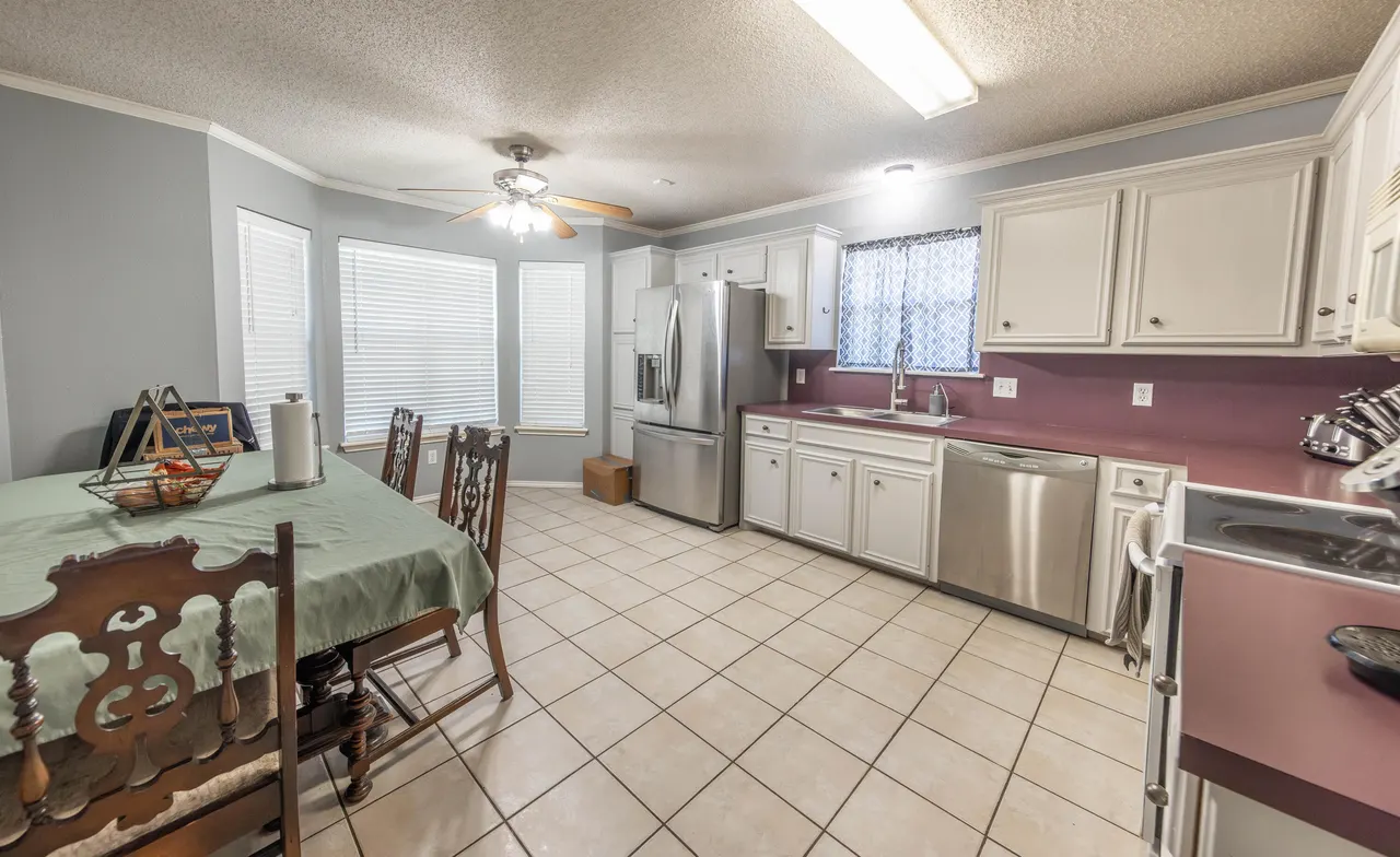 Photo 6 — 6307 8th Street, Lubbock, TX 79416