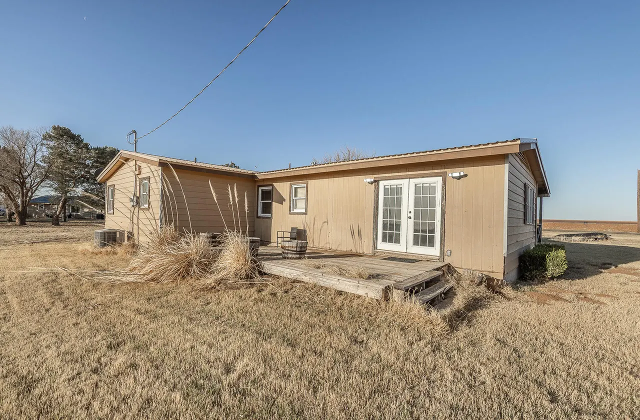 Photo 24 — 1822  State Road 2130, Smyer, TX 79367