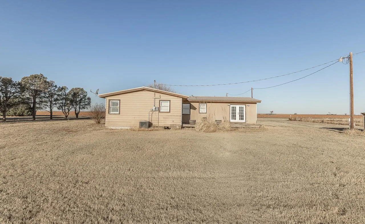 Photo 25 — 1822  State Road 2130, Smyer, TX 79367