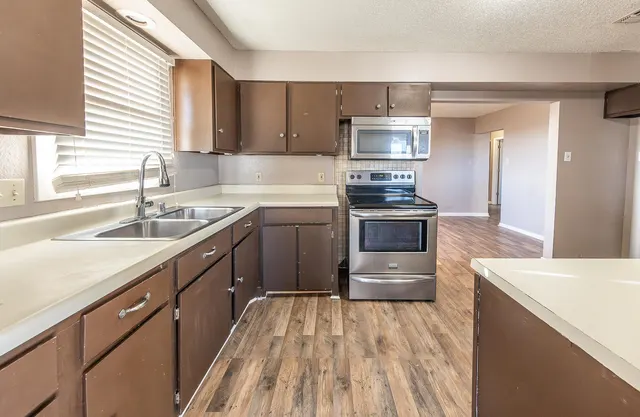 Photo 6 — 1822  State Road 2130, Smyer, TX 79367