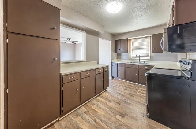 Photo 3 — 1822  State Road 2130, Smyer, TX 79367