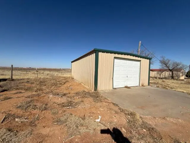 Photo 24 — 1112 County Road Y, Plainview, TX 79072