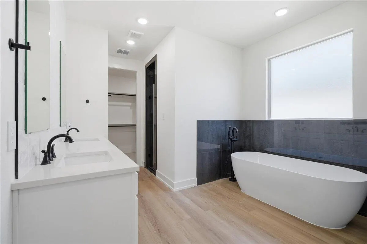 Photo 31 — 4417 Ridgely Avenue, Lubbock, TX 79407