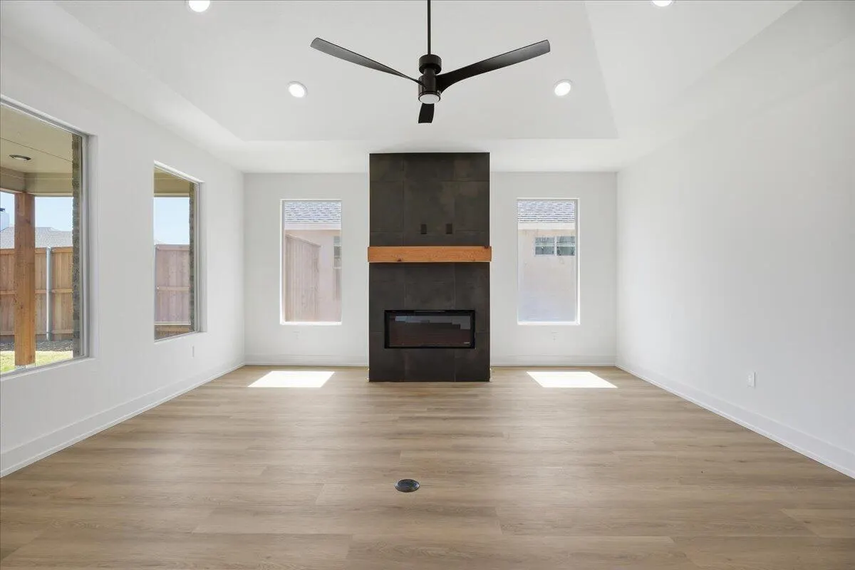 Photo 12 — 4417 Ridgely Avenue, Lubbock, TX 79407