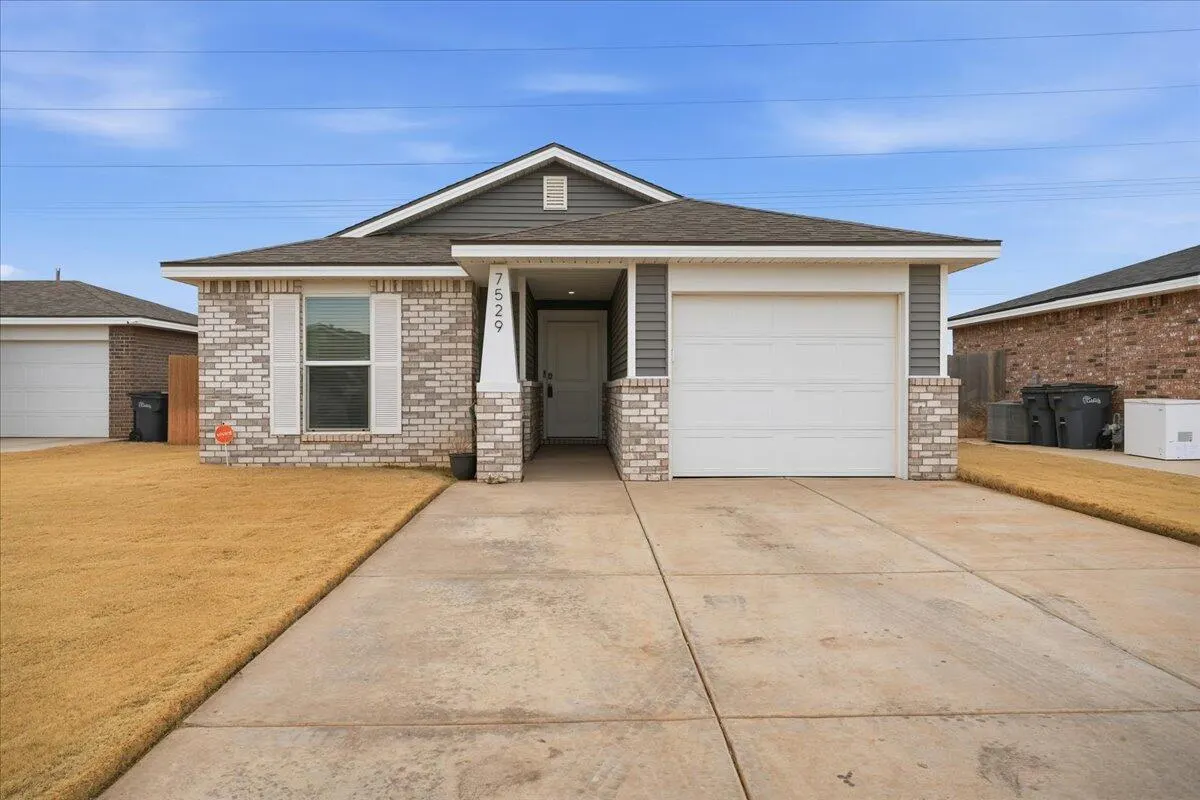 Front exterior — 7529 33rd Place, Lubbock, TX 79407