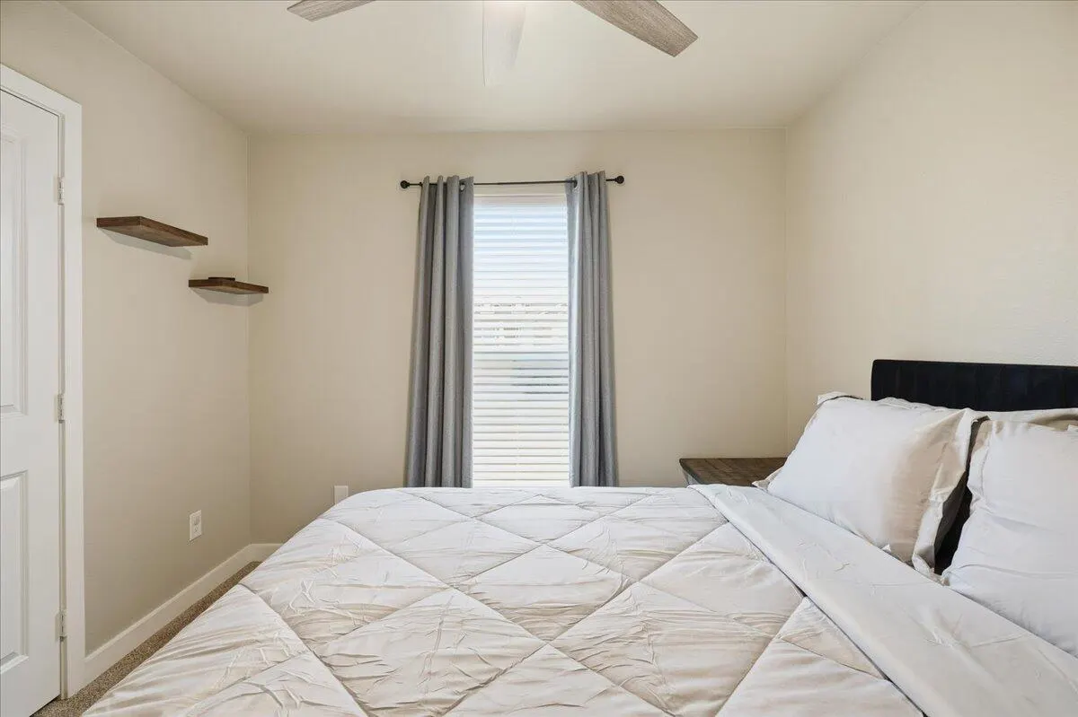 Photo 6 — 7529 33rd Place, Lubbock, TX 79407
