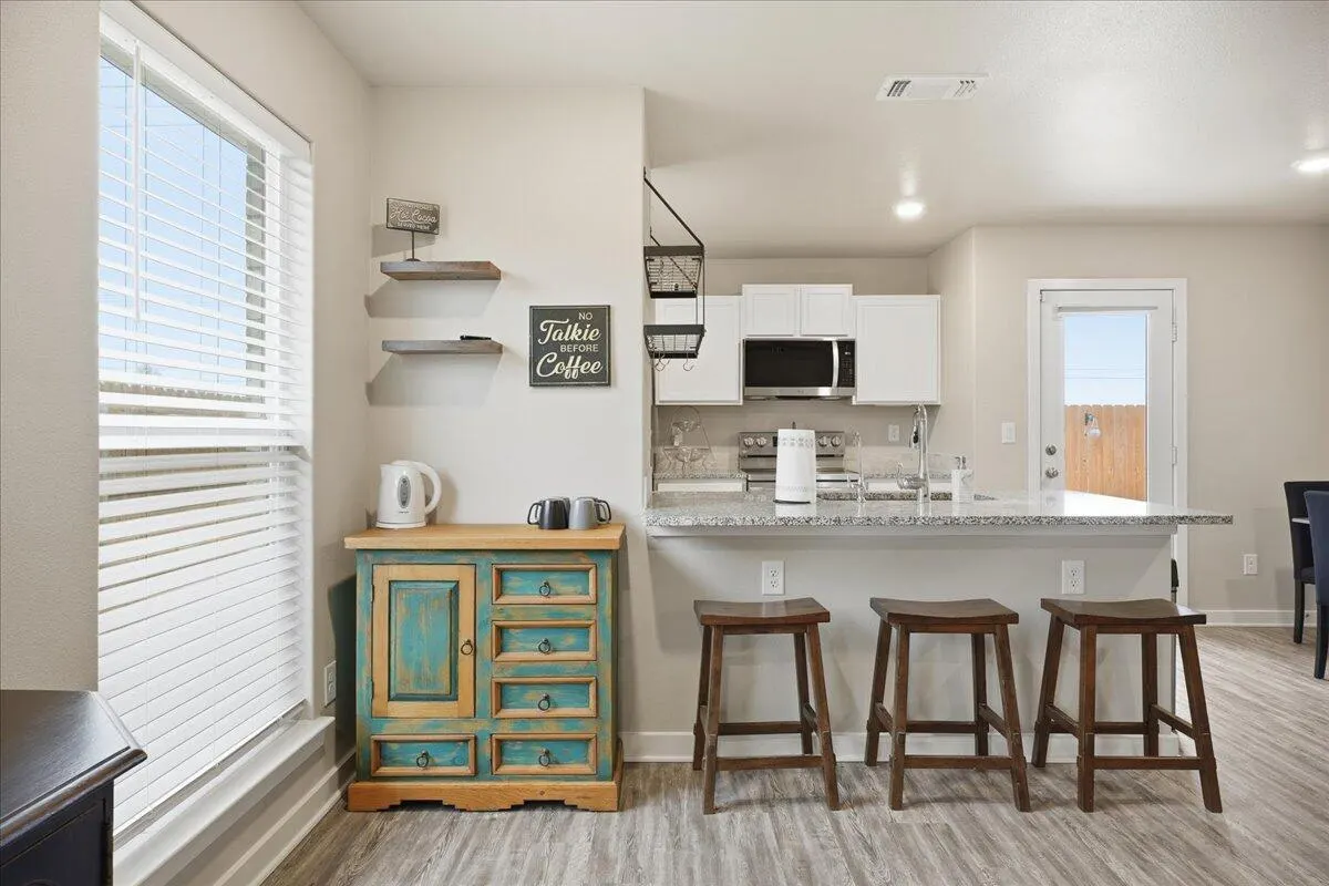 Photo 11 — 7529 33rd Place, Lubbock, TX 79407