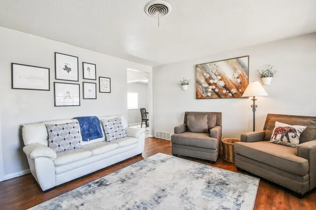Photo 4 — 4513 51st Street, Lubbock, TX 79414
