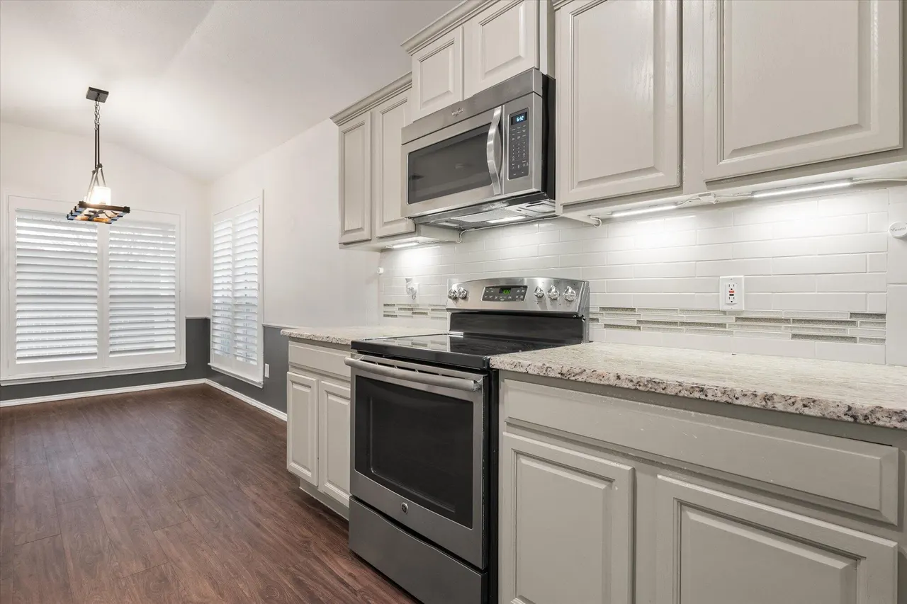 Photo 16 — 6104 Duke Street, Lubbock, TX 79416