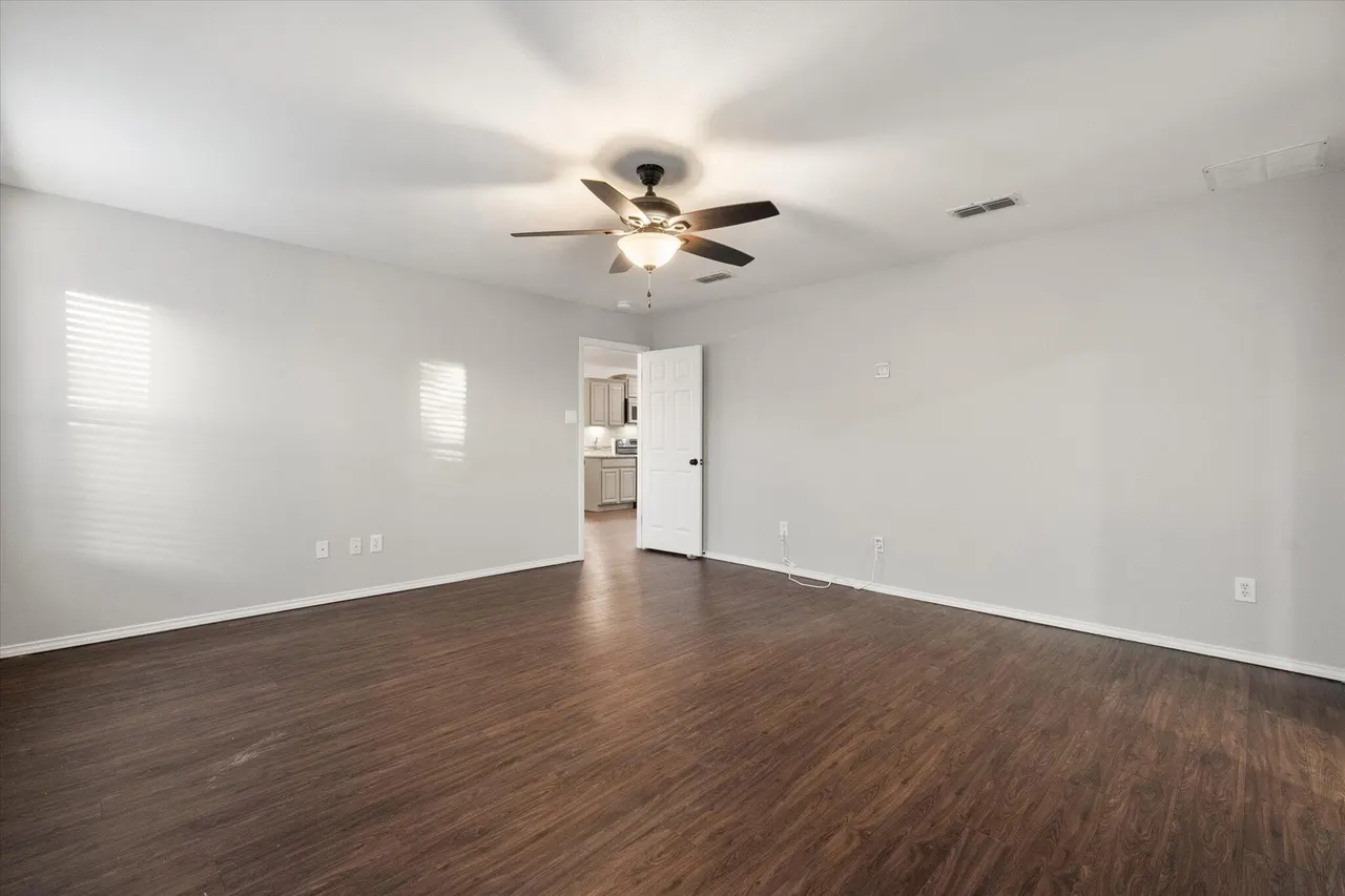 Photo 22 — 6104 Duke Street, Lubbock, TX 79416