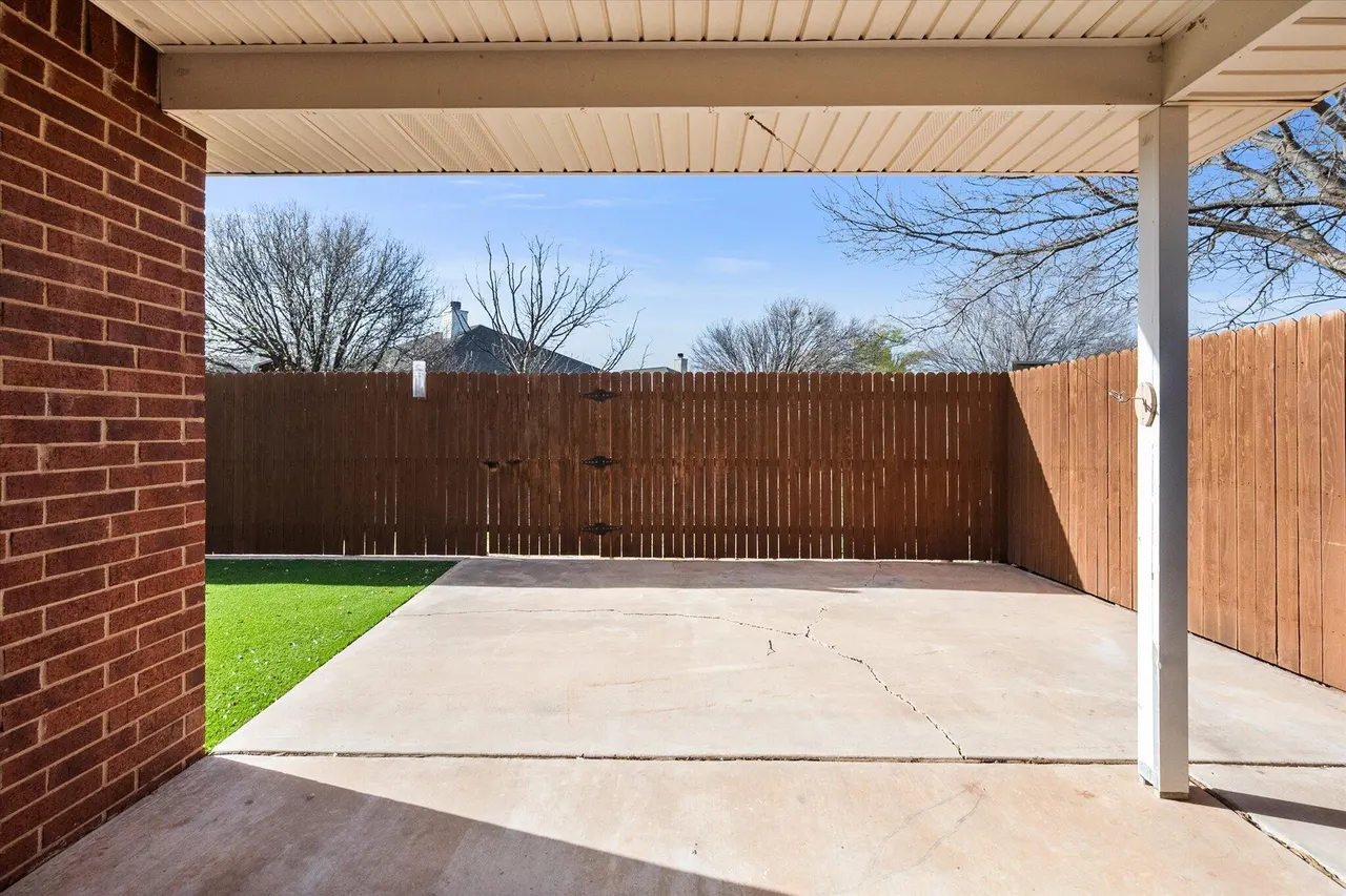 Photo 26 — 6104 Duke Street, Lubbock, TX 79416