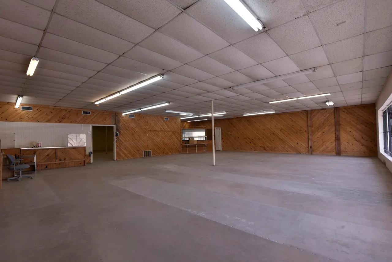 Photo 5 — 1621 19th Street, Lubbock, TX 79401