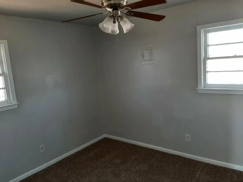 Photo 4 — 2403 E 5th Street, Lubbock, TX 79403