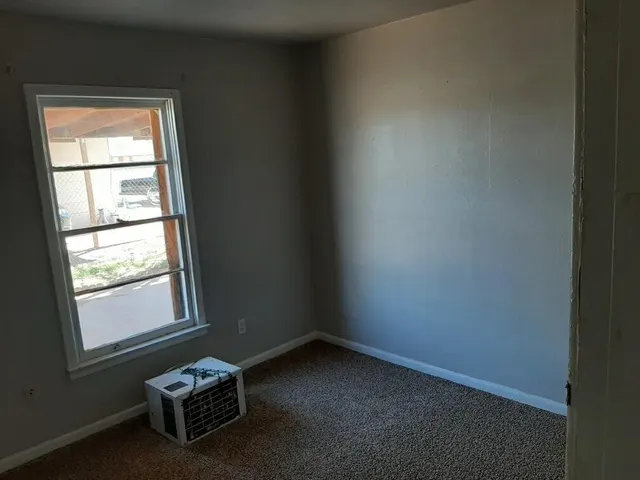 Photo 8 — 2403 E 5th Street, Lubbock, TX 79403