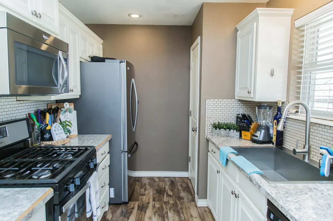 Photo 14 — 4204 Ridgeway Drive, Plainview, TX 79072