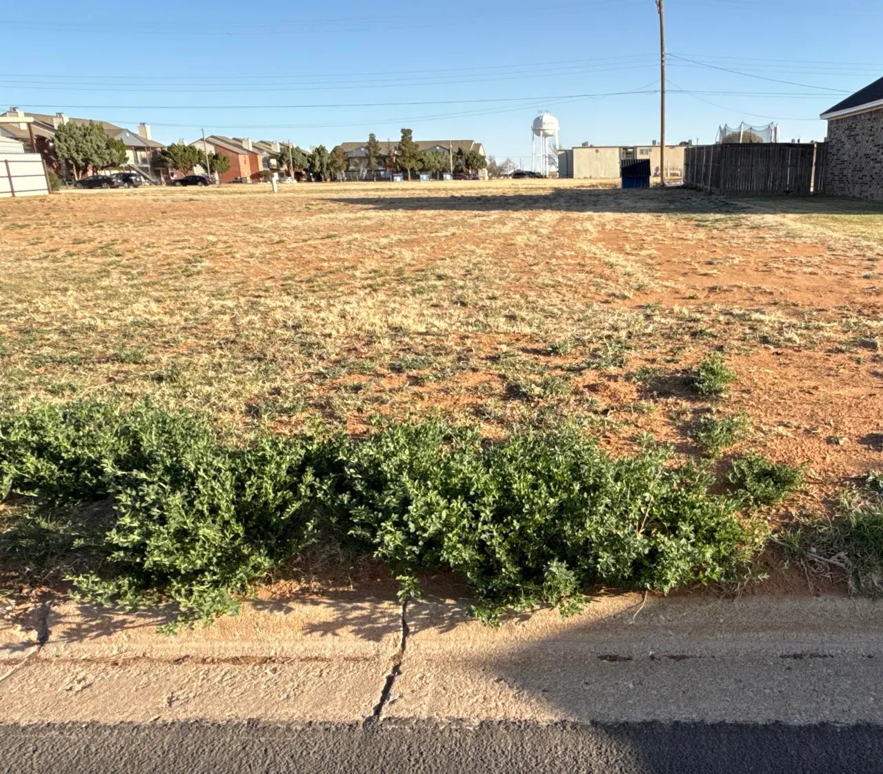 Front exterior — 1310 Oxford Street, Slaton, TX 79364