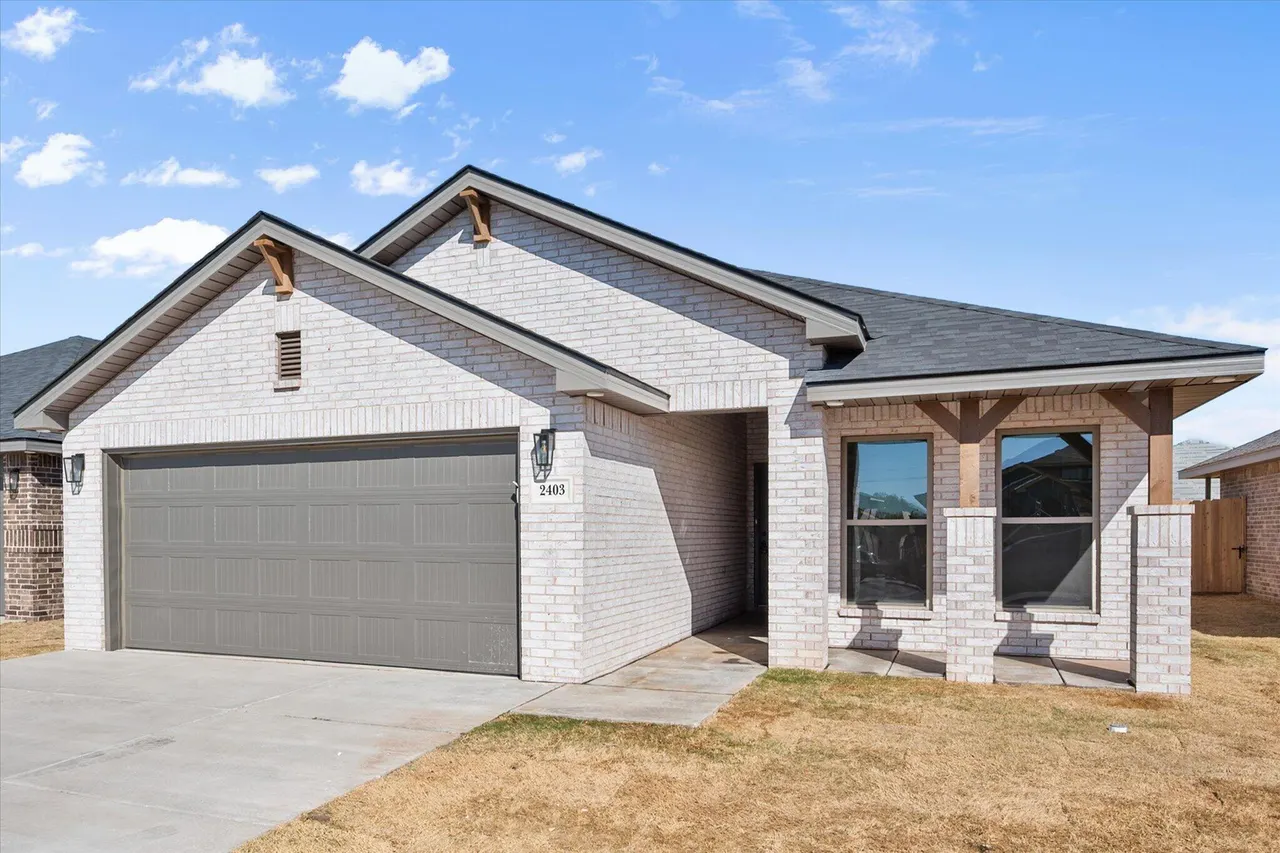 Photo 4 — 2403 Helena Avenue, Lubbock, TX 79407