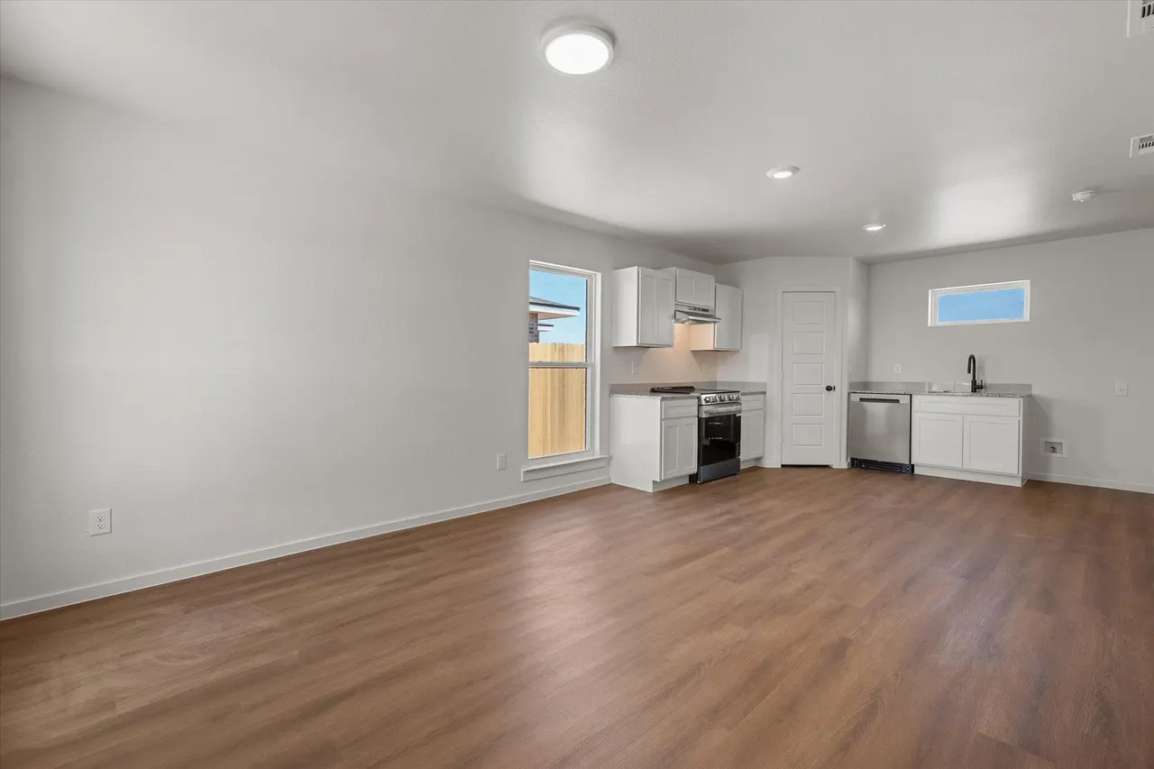 Photo 3 — 5514 Smith Street, Lubbock, TX 79416