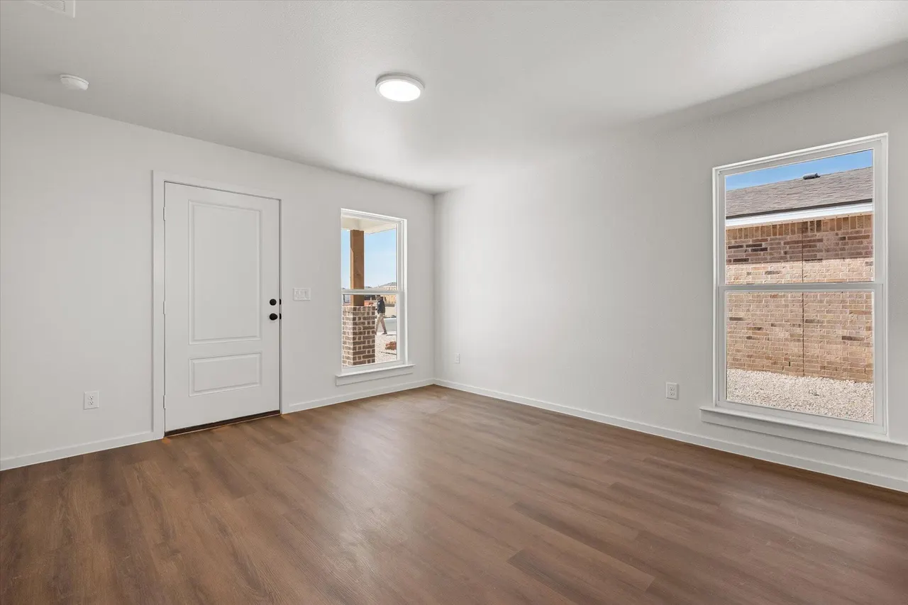 Photo 7 — 5514 Smith Street, Lubbock, TX 79416