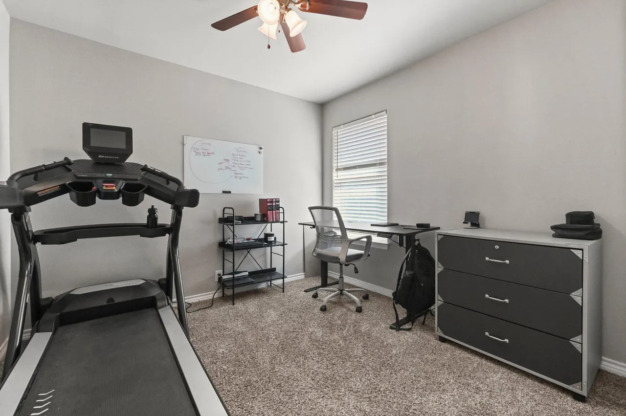 Photo 10 — 2116 24th Street, Lubbock, TX 79411