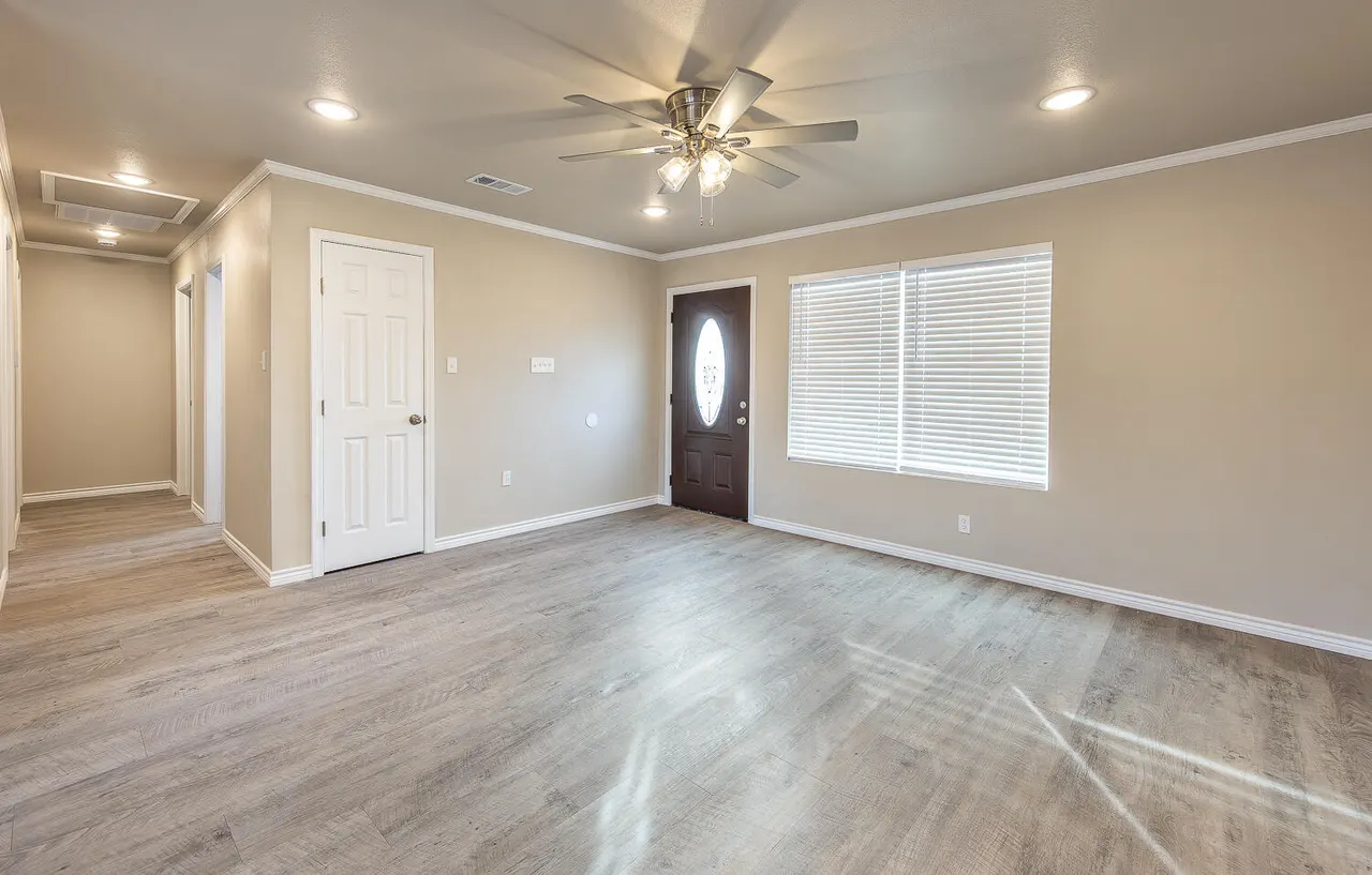 Photo 3 — 2627 Parkway Drive, Lubbock, TX 79403