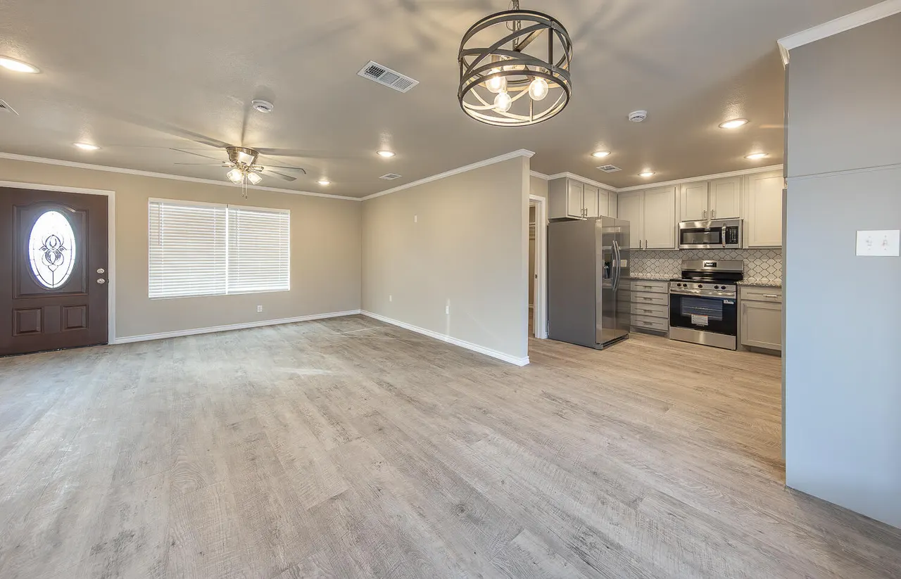 Photo 6 — 2627 Parkway Drive, Lubbock, TX 79403