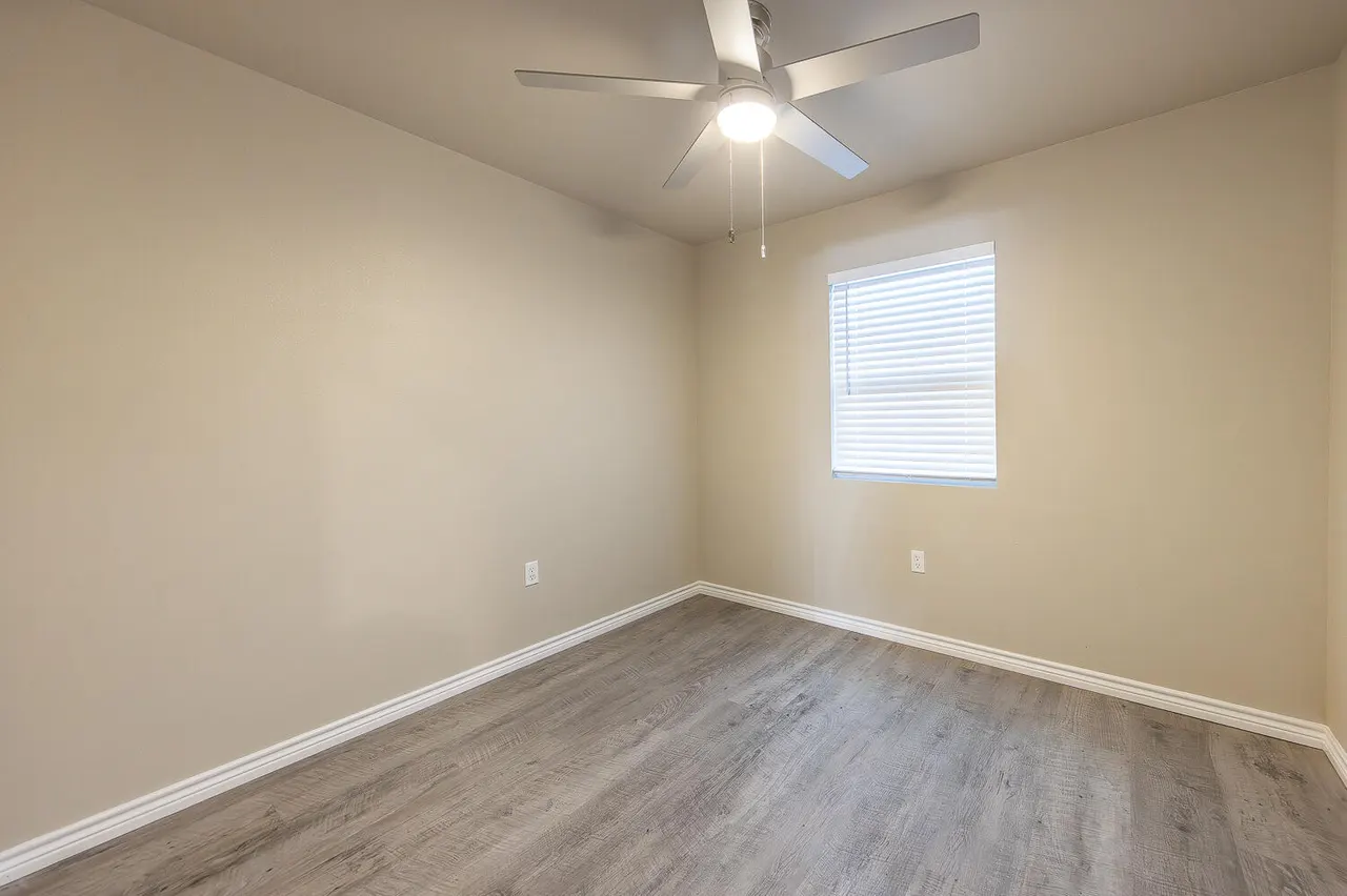 Photo 12 — 2627 Parkway Drive, Lubbock, TX 79403