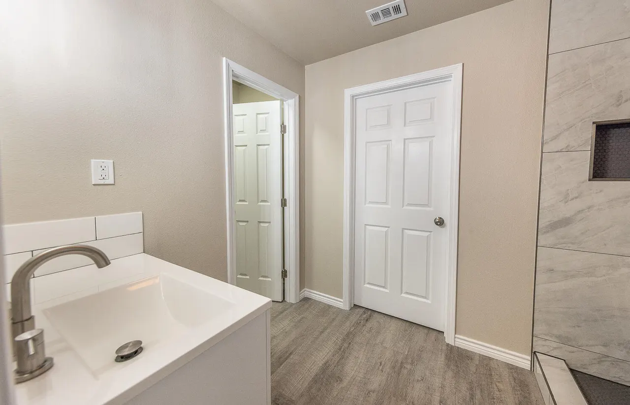 Photo 19 — 2627 Parkway Drive, Lubbock, TX 79403